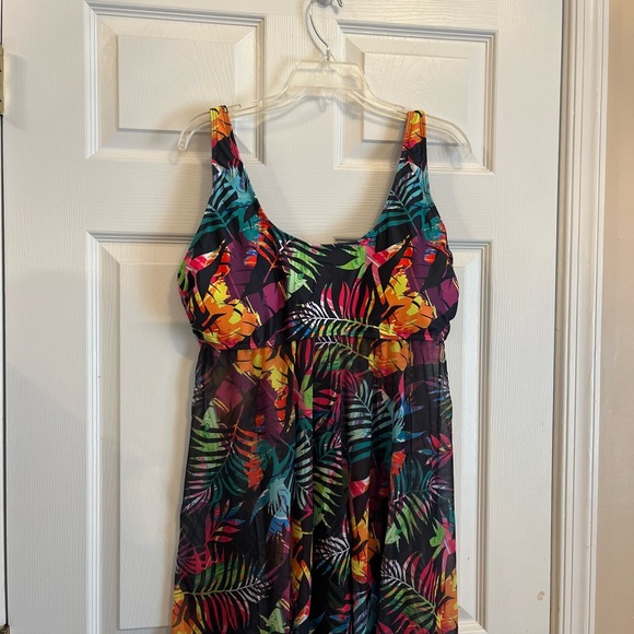 Women Plus Size Tropical Flattering Skirted Top & Bottom Tankini Set 16W & 20W - Picture 7 of 11